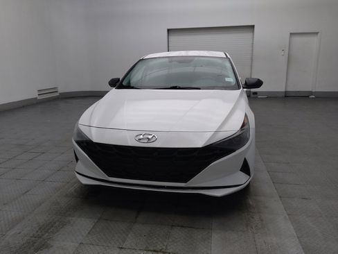 Used 2021 Hyundai Elantra SEL FWD image 15