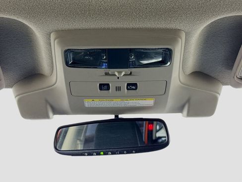 Used 2015 Subaru Crosstrek 2.0i Premium image 27