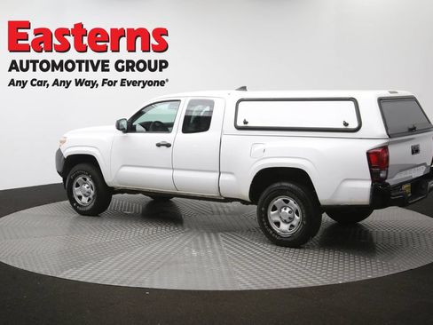 Used 2018 Toyota Tacoma SR RWD image 61