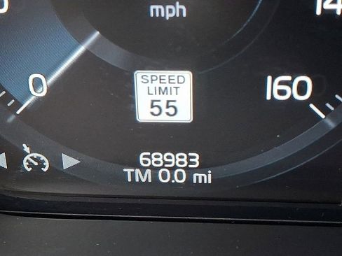 Used 2021 Volvo XC60 T5 Inscription AWD/4WD image 16