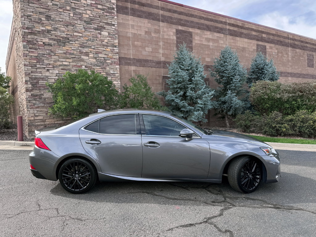 Used 2019 Lexus IS 300 AWD image 6