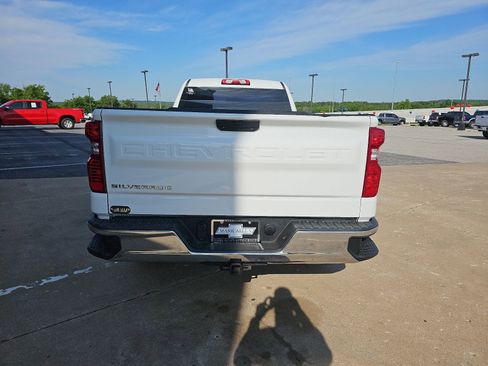 Used 2022 Chevrolet Silverado 1500 W/T w/ WT Fleet Convenience Package RWD image 4