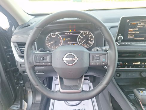 Certified 2026 Nissan Rogue SV FWD image 13
