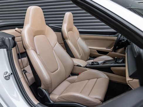 Certified 2023 Porsche 911 Carrera S RWD image 35