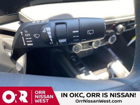 New 2025 Nissan Kicks SV w/ Interior Electronics Package AWD/4WD image 29