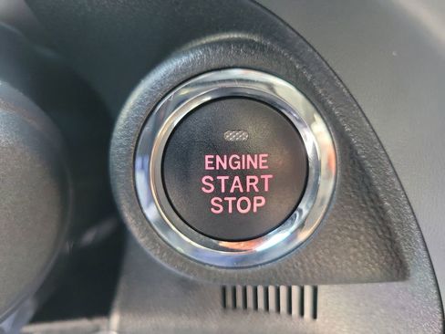 Used 2024 Subaru Crosstrek 2.0i Premium w/ Crosstrek Mirror Package image 30