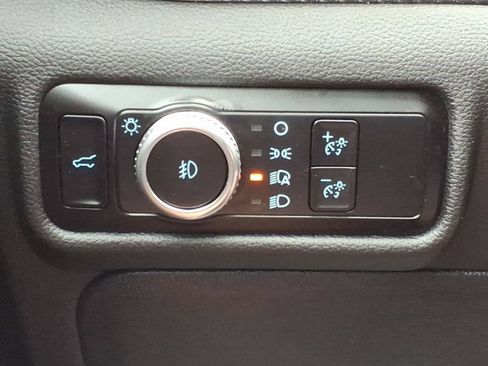 Used 2023 Ford Explorer ST-Line AWD/4WD image 15
