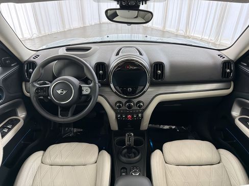 Certified 2024 MINI Cooper Countryman S FWD image 17