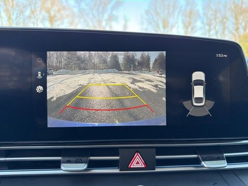 Certified 2023 Hyundai Elantra Limited image 30