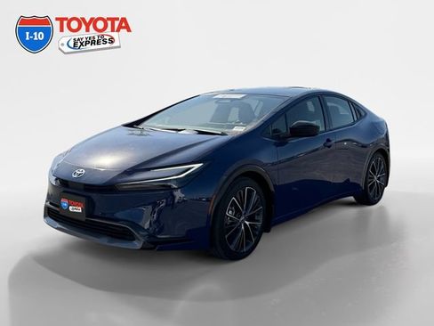 Certified 2026 Toyota Prius XLE FWD image 1