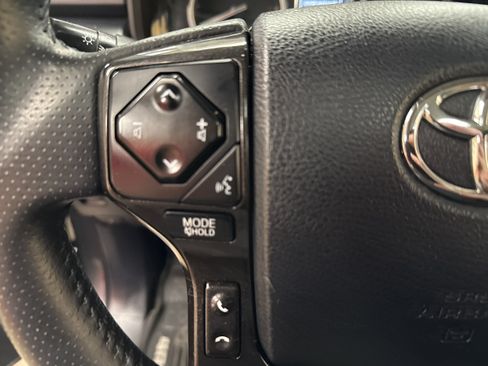 Used 2020 Toyota 4Runner Nightshade AWD/4WD image 27