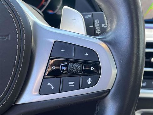 Used 2022 BMW X5 xDrive40i w/ Premium Essential Package image 27