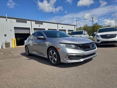 Used 2019 Honda Civic LX image 2