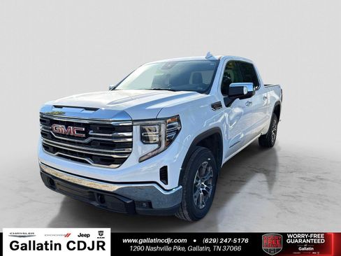 Used 2025 GMC Sierra 1500 SLT AWD/4WD image 1