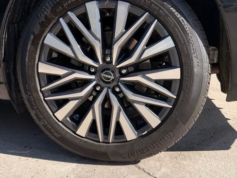 Used 2025 Nissan Altima 2.5 SV FWD image 20