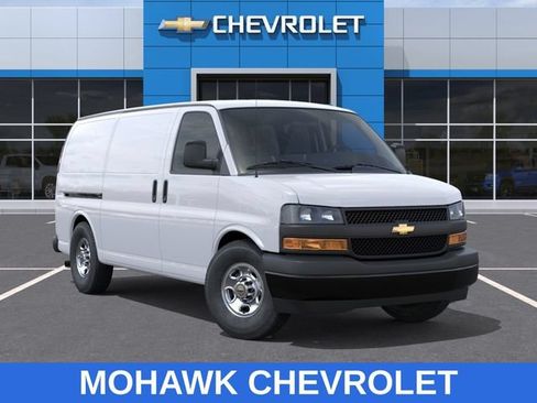New 2026 Chevrolet Express 2500 w/ Driver Convenience Package RWD image 7