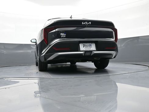 Used 2025 Kia K4 FWD image 30