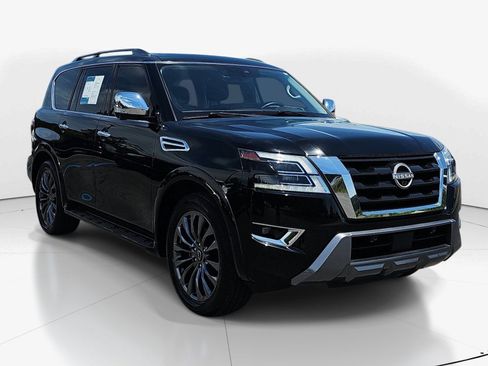 Used 2024 Nissan Armada Platinum w/ Captain's Chairs Package AWD/4WD image 2