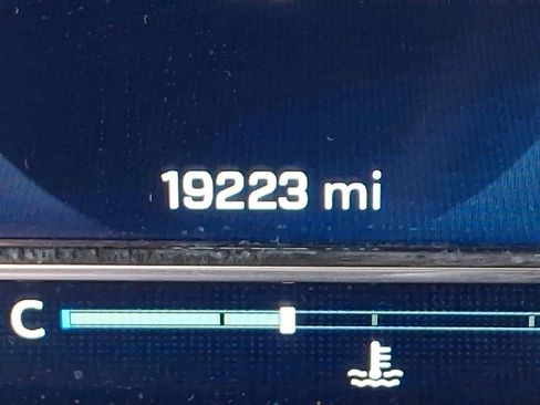 Certified 2024 Chevrolet Silverado 2500 LT w/ Safety Package image 13