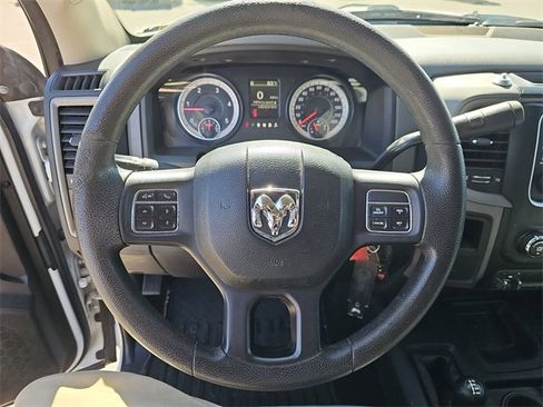 Used 2016 RAM 3500 Tradesman w/ Chrome Appearance Group image 18