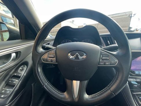 Used 2016 INFINITI Q50 Premium image 12