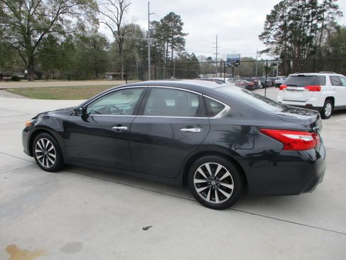 Used 2017 Nissan Altima 2.5 SV image 27