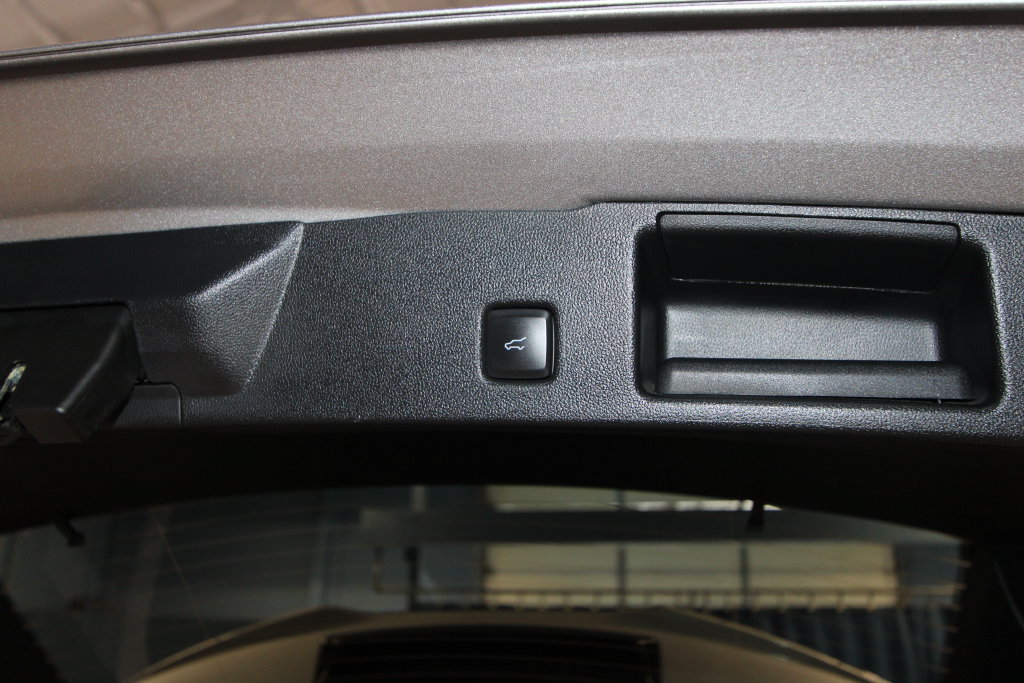 Used 2024 Ford Escape ST-Line Select w/ Tech Pack #1 AWD/4WD image 36