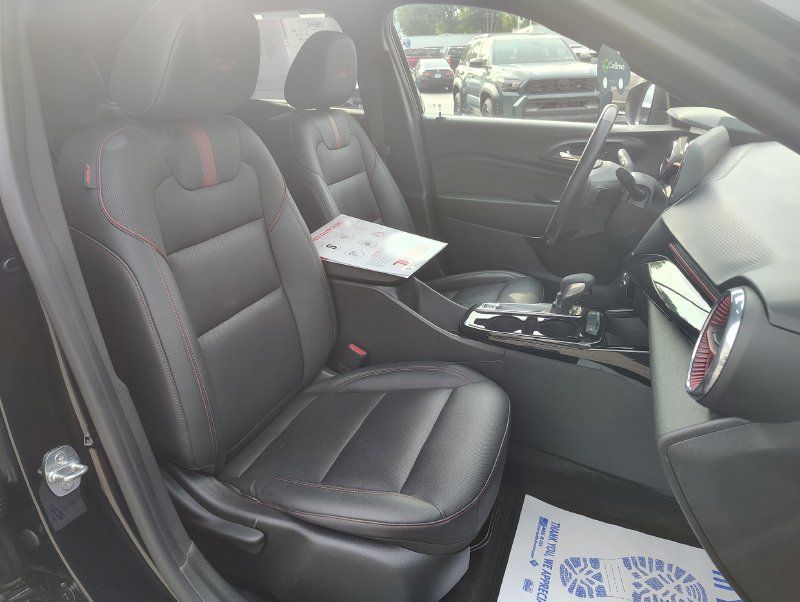 Certified 2024 Chevrolet Trax RS FWD image 20