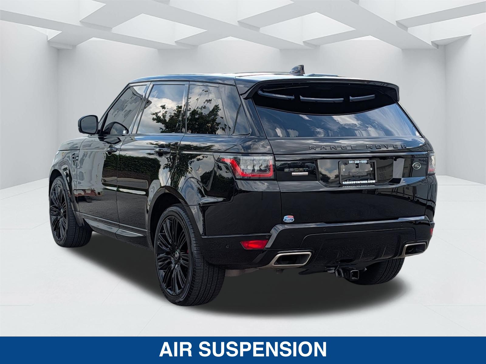 Used 2019 Land Rover Range Rover Sport Supercharged AWD/4WD image 7