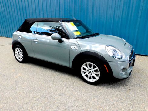 Used 2017 MINI Cooper S FWD image 14