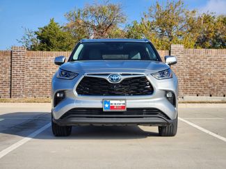 Used 2021 Toyota Highlander Limited video 2