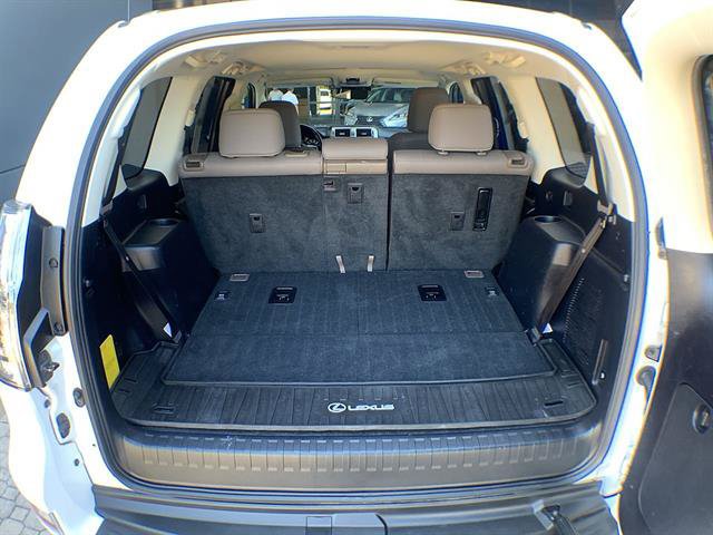 Used 2020 Lexus GX 460 Premium w/ Premium Package AWD/4WD image 25