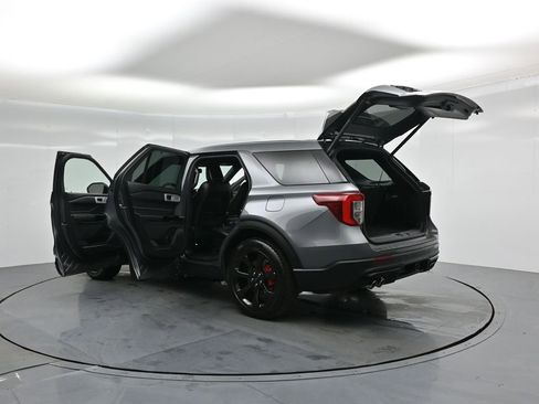 Certified 2022 Ford Explorer ST w/ Equipment Group 401A image 38