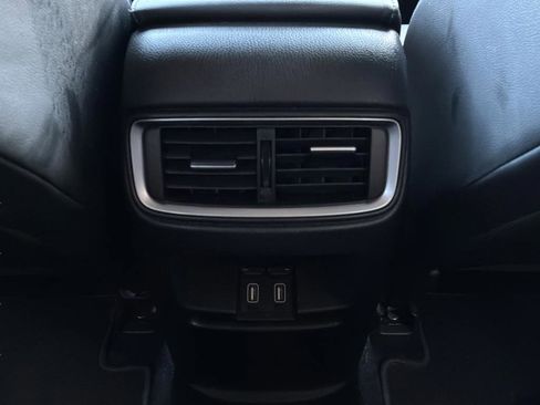 Used 2021 Honda CR-V Touring image 17