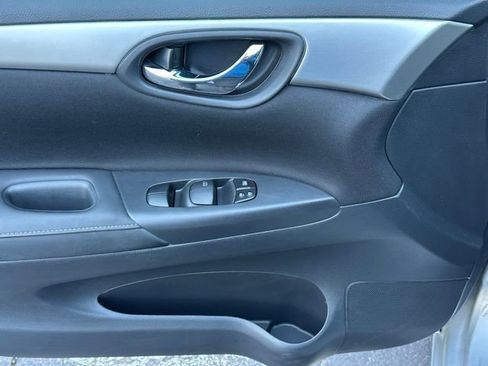 Used 2018 Nissan Sentra S image 20