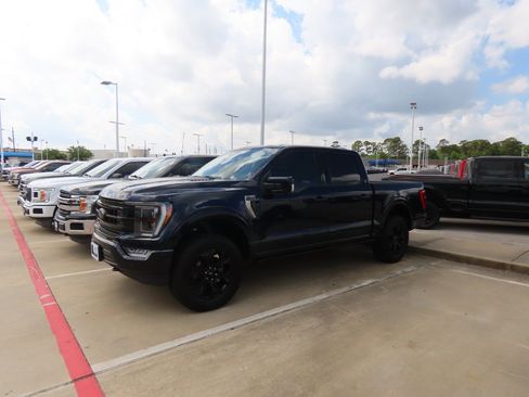 Certified 2023 Ford F150 Platinum w/ Equipment Group 701A High image 2