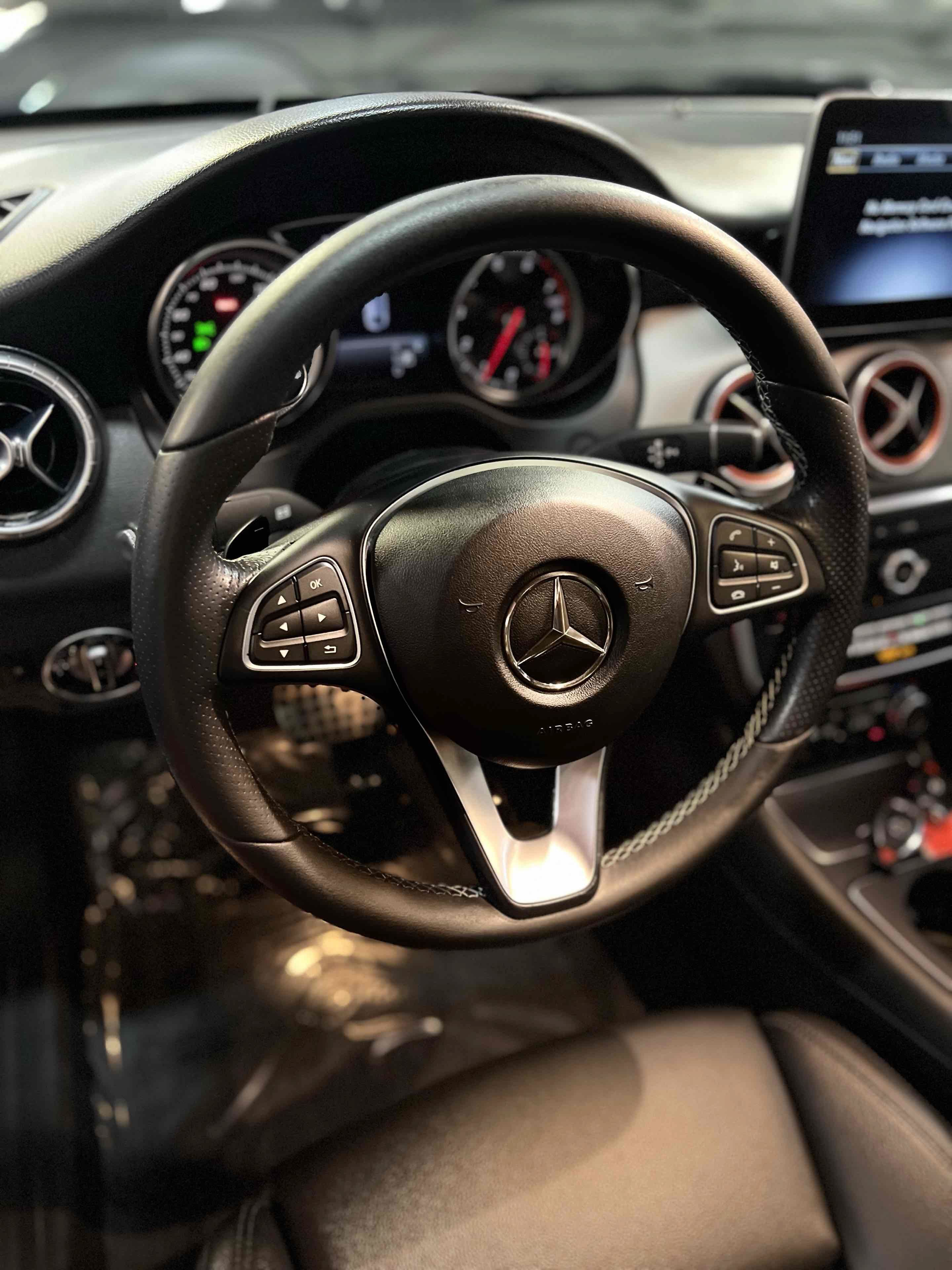 Used 2018 Mercedes-Benz CLA 250 image 50