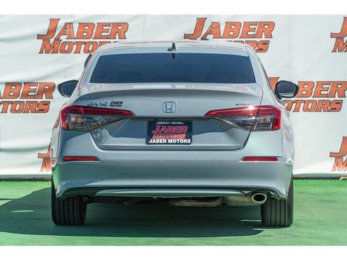 Used 2024 Honda Civic Sport image 3