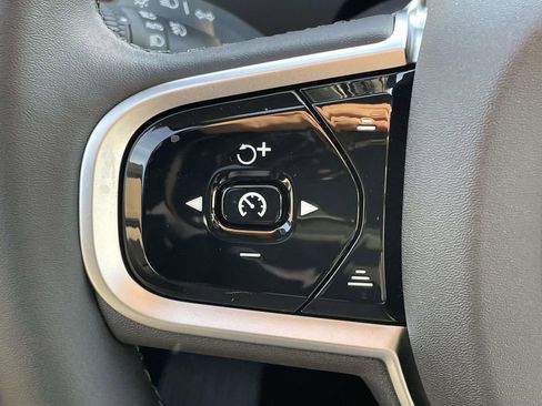 New 2026 Volvo XC90 B6 Ultra w/ Protection Package AWD/4WD image 10