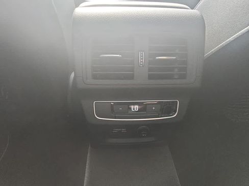 Used 2021 Audi Q5 Premium Plus w/ Premium Plus Package AWD/4WD image 19