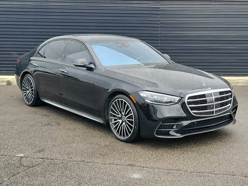Used 2023 Mercedes-Benz S 500 4MATIC image 2
