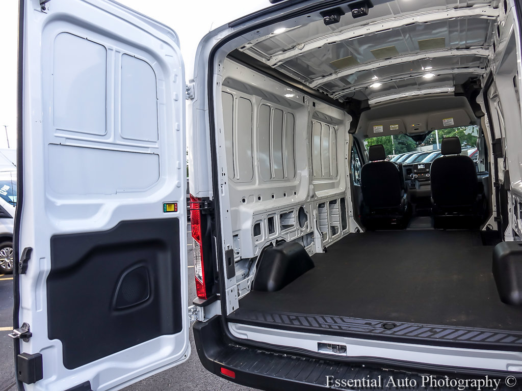 Used 2024 Ford Transit 250 148 Medium Roof RWD image 17