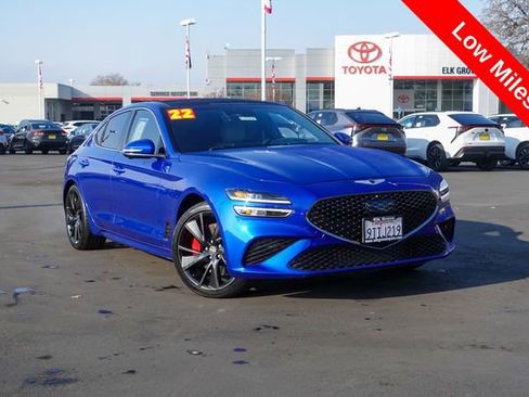Used 2022 Genesis G70 3.3T image 2