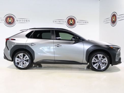 Used 2023 Subaru Solterra AWD image 5