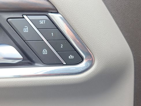 Used 2026 GMC Sierra 1500 SLT w/ SLT Premium Plus Package image 36