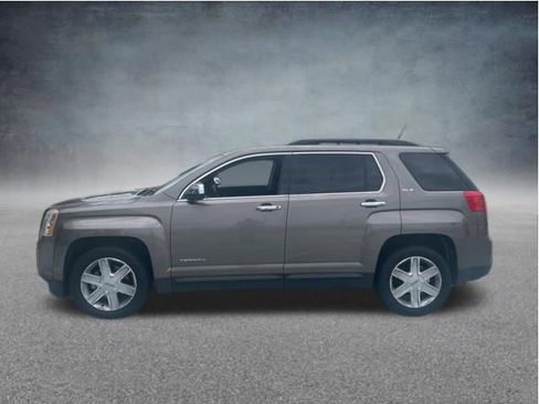 Used 2012 GMC Terrain SLE w/ LPO, Chrome Package FWD image 4