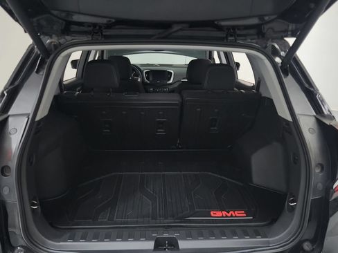 Used 2023 GMC Terrain SLE w/ Driver Convenience Package AWD/4WD image 22