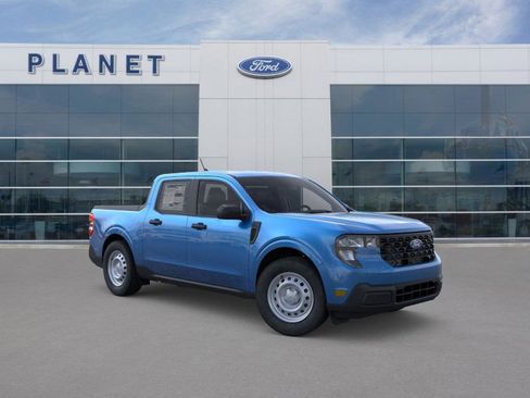 New 2025 Ford Maverick XL image 9