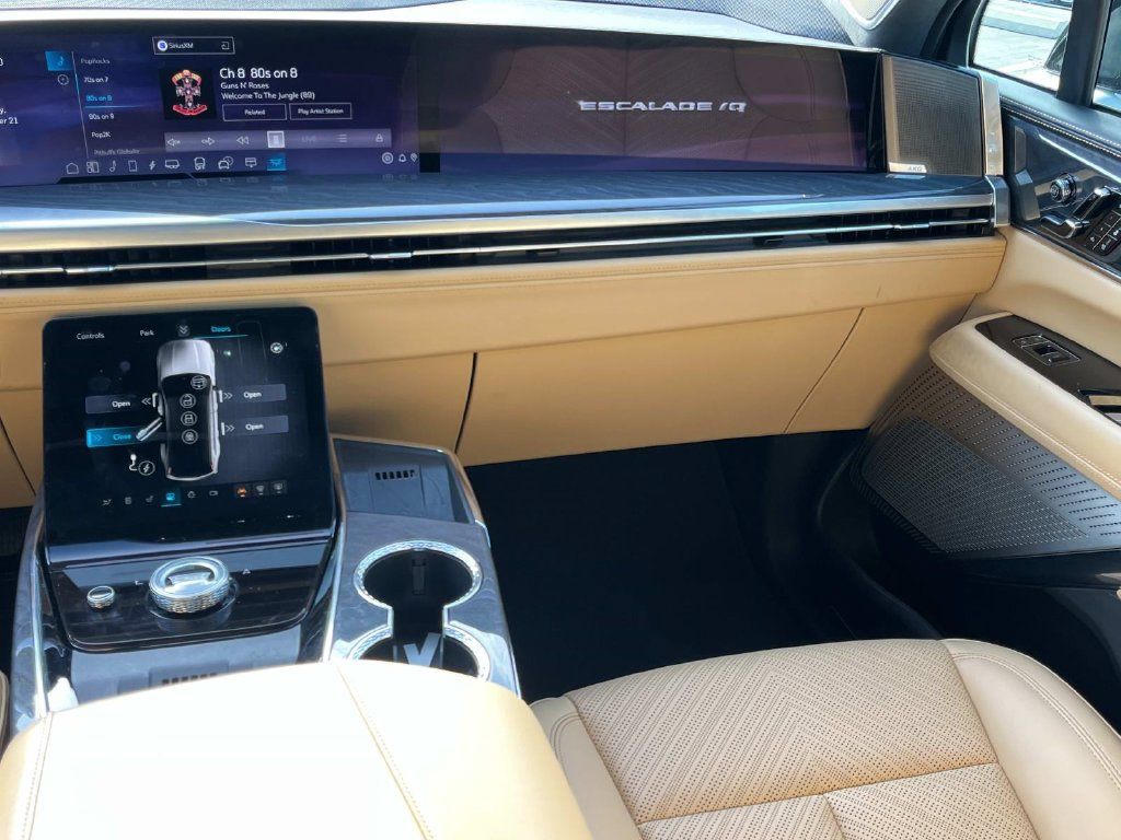Certified 2026 Cadillac Escalade IQ Sport 2 AWD/4WD image 14