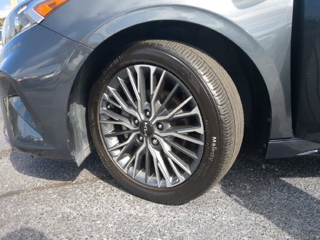 Used 2024 Kia Forte GT-Line FWD image 34